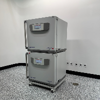 Eppendorf CellXpert Doublestack CO2 Incubator image 1
